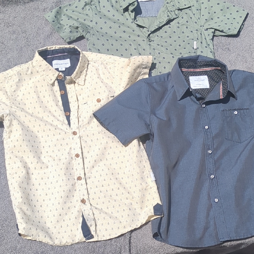 Cream and Green Button Down Shirt Lightweight Casual